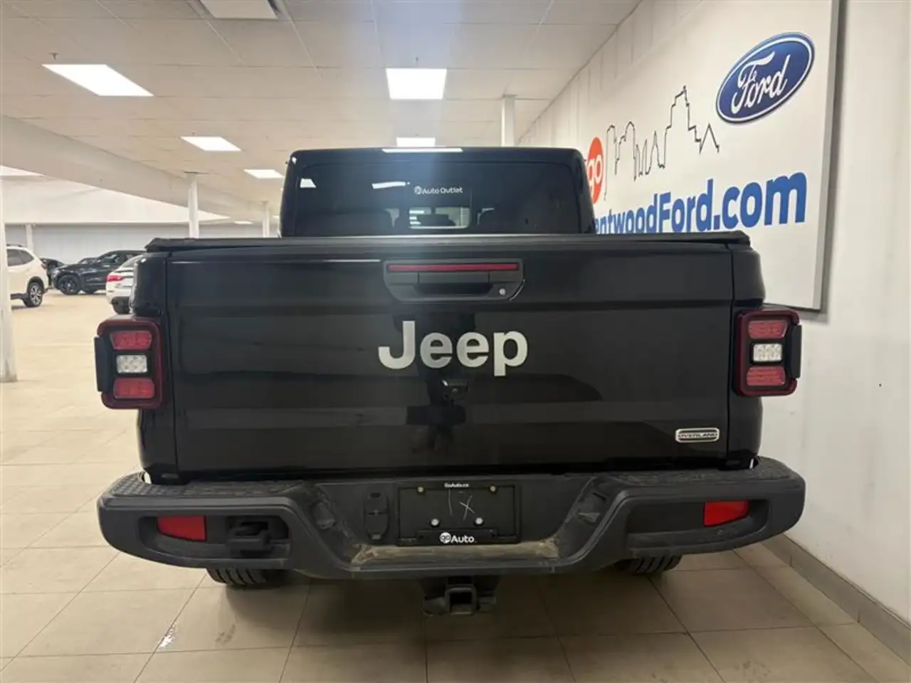 Jeep Gladiator снимка Jeep Gladiator