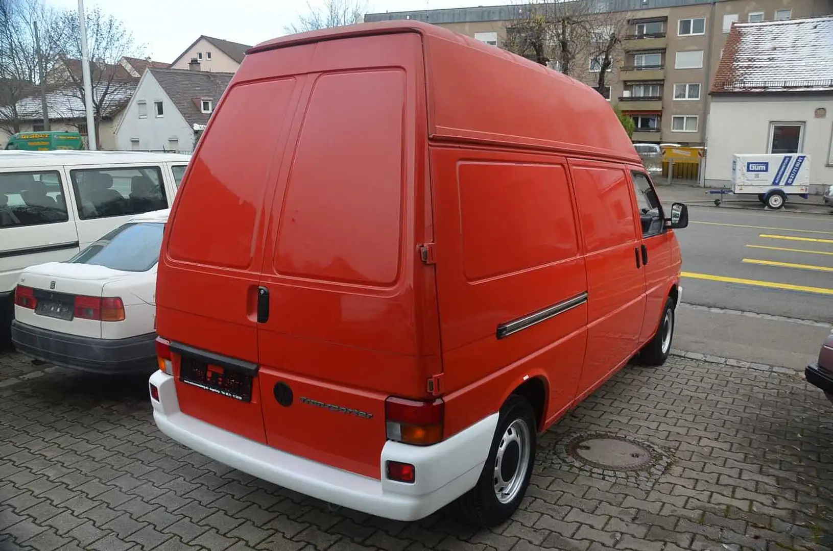 Volkswagen T4 Hochraumkasten 2.0Benziner, langer Radstand Czerwony - 2