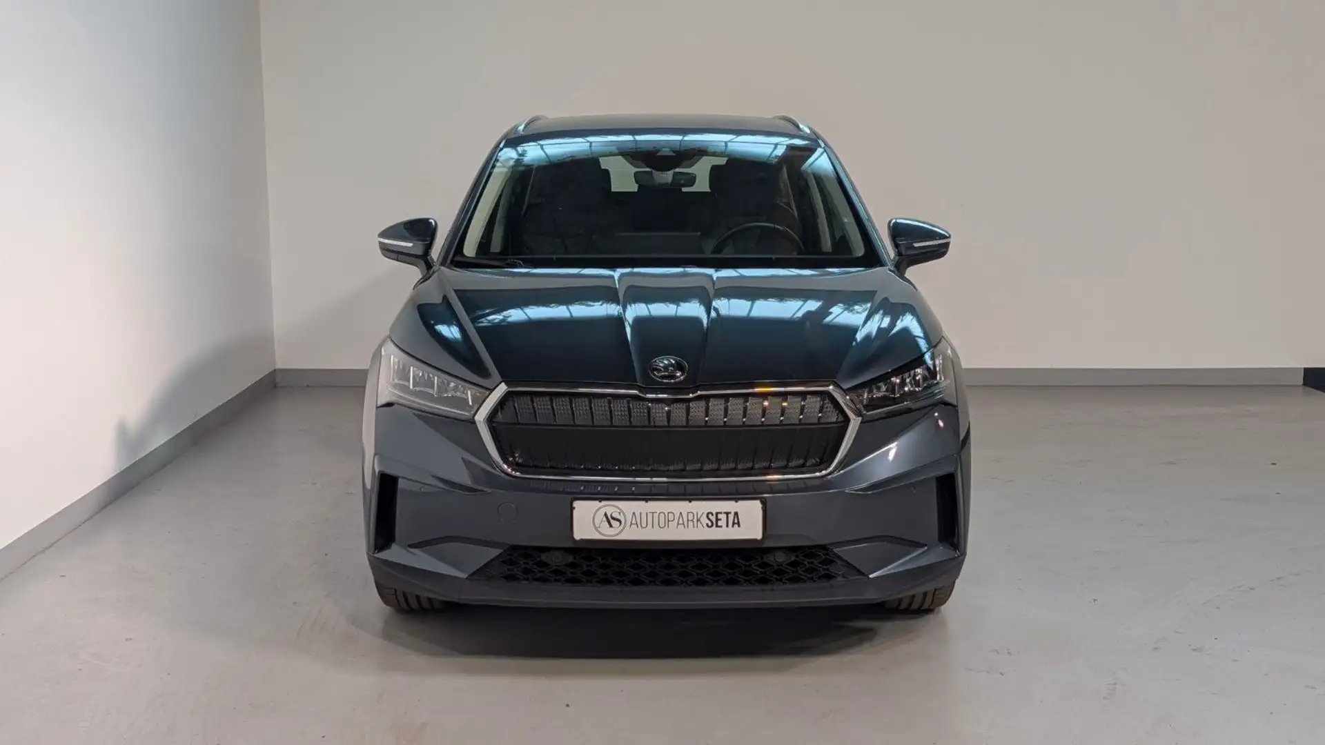 Skoda Enyaq 80 Suite 82kWh LANE*KAM*PDC*SHZ*19" Grau - 2