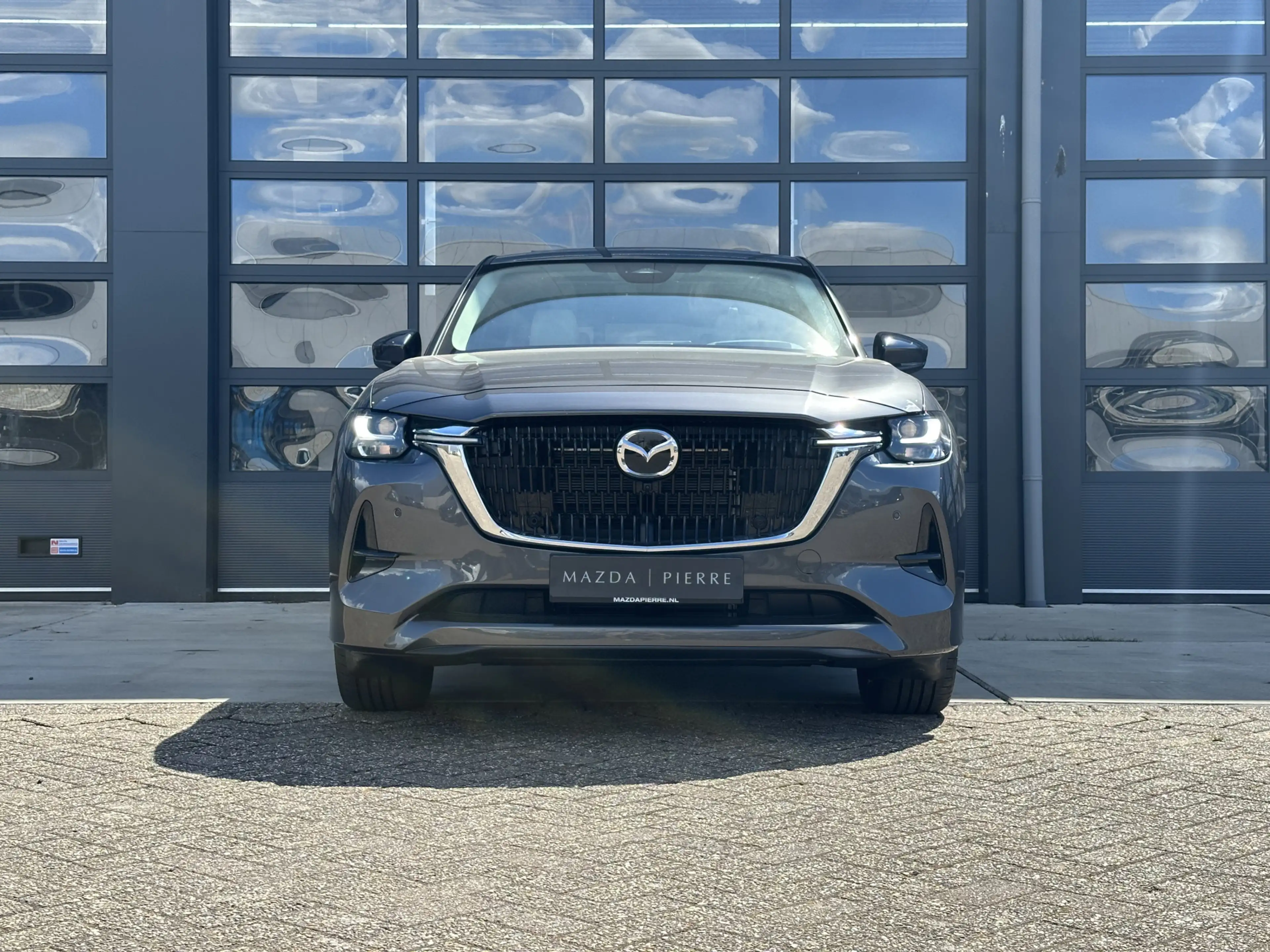 Mazda CX-60 2.5 e-SkyActiv PHEV Takumi Plus | TREKHAAK | PANO — photo 6