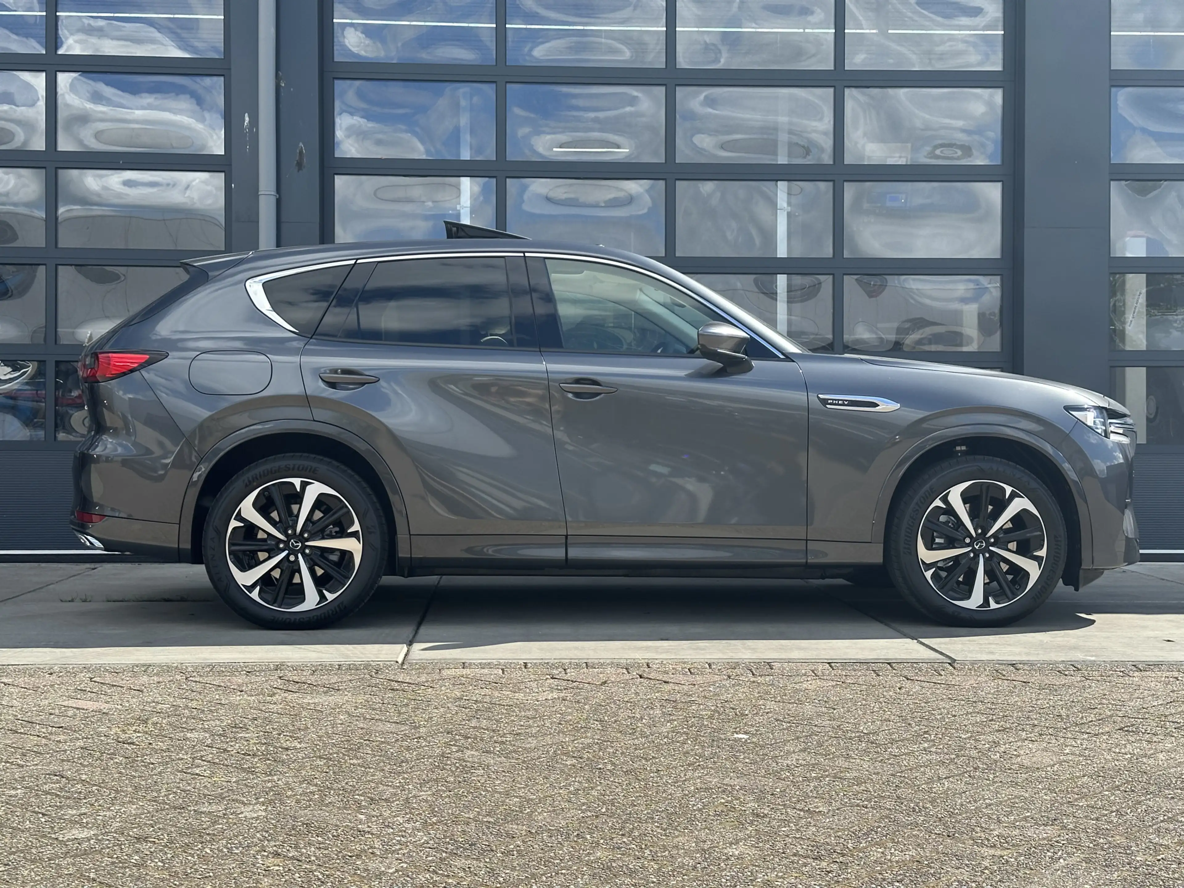 Mazda CX-60 2.5 e-SkyActiv PHEV Takumi Plus | TREKHAAK | PANO — photo 4