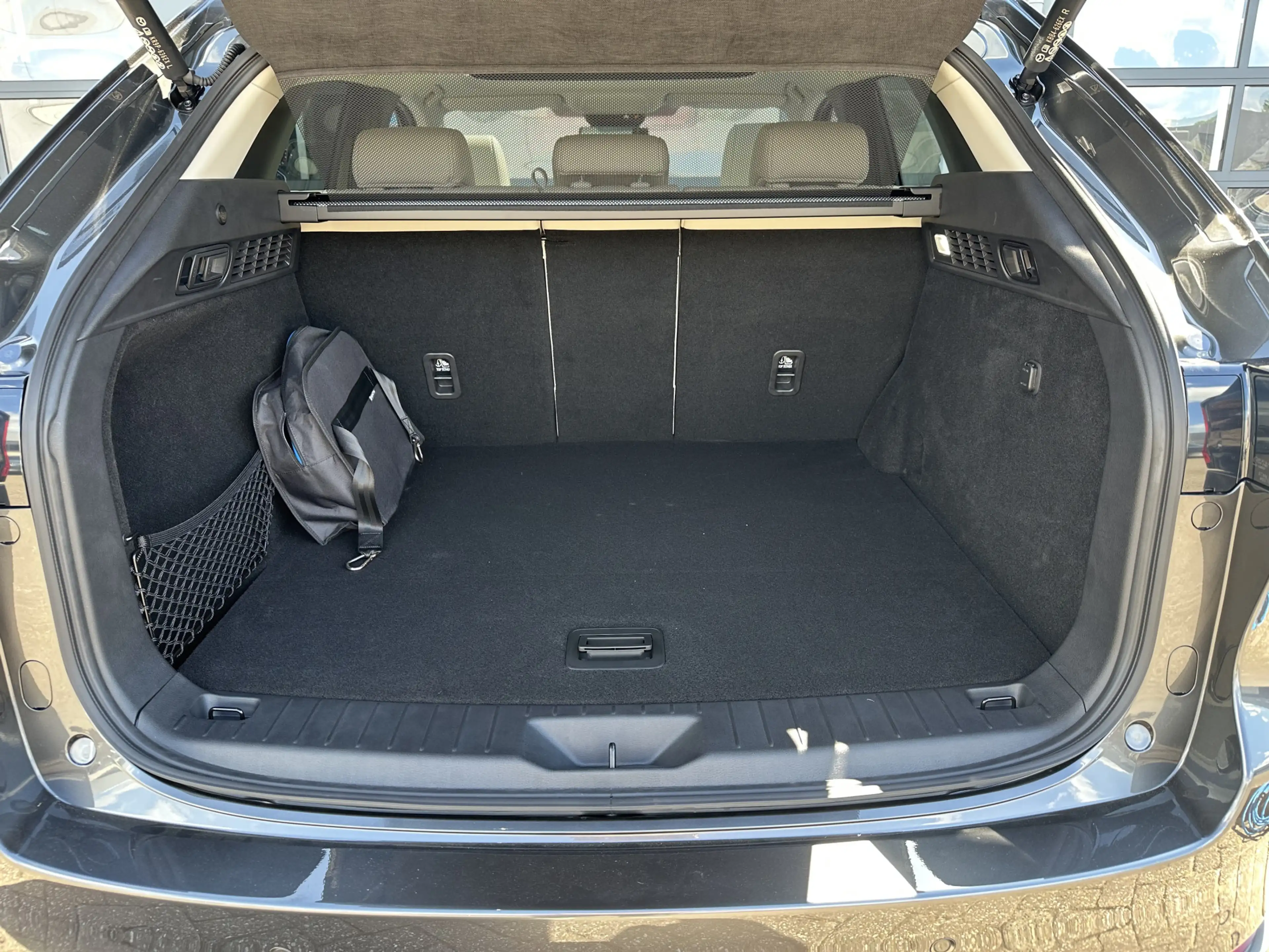 Mazda CX-60 2.5 e-SkyActiv PHEV Takumi Plus | TREKHAAK | PANO — photo 10