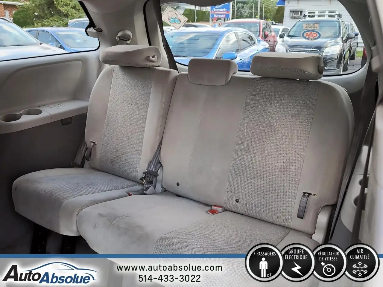 Toyota Sienna снимка Toyota Sienna