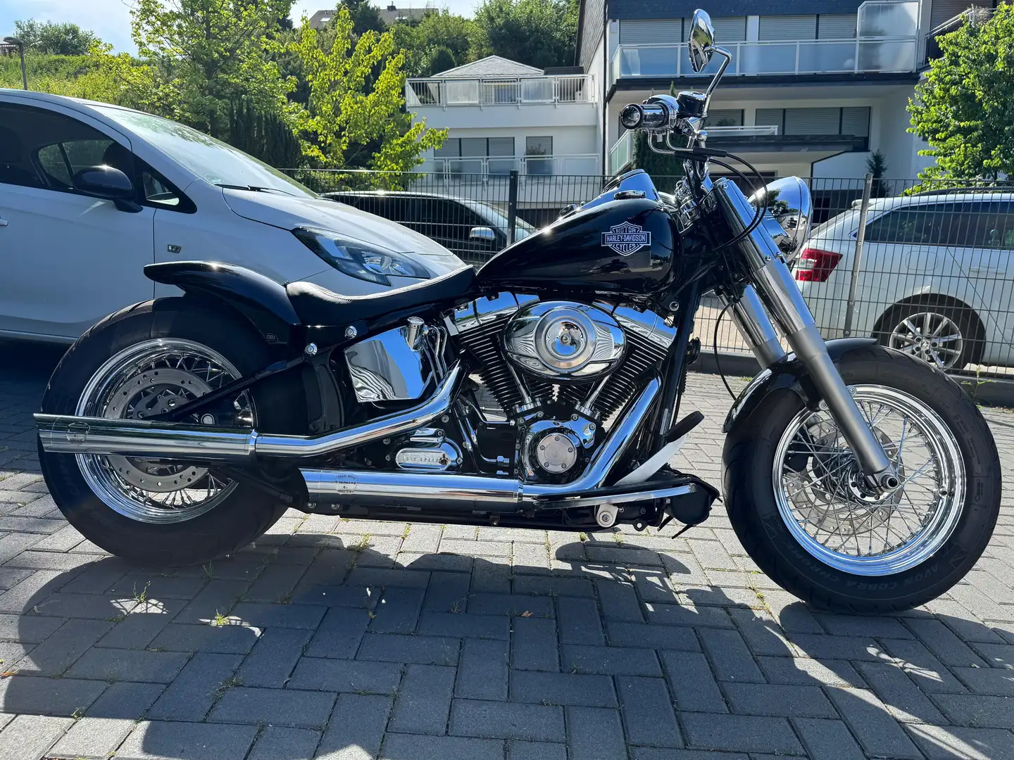 Harley-Davidson Heritage Softail FLSTC Heritage Classic Noir - 1