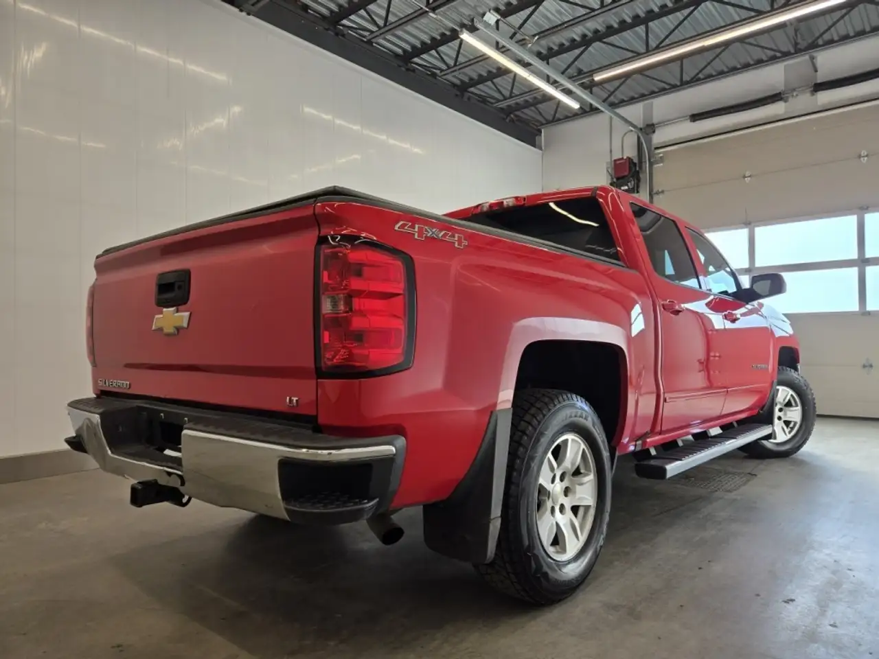 Chevrolet Silverado 1500 снимка Chevrolet Silverado 1500