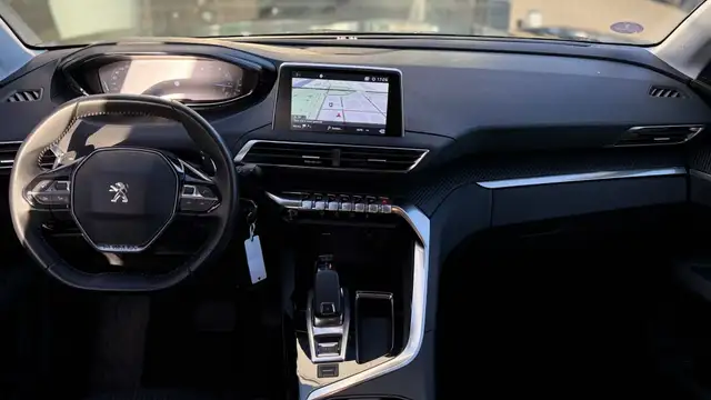 Peugeot 5008 view 23