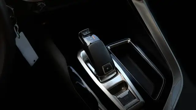 Peugeot 5008 view 19