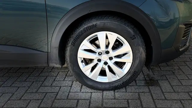 Peugeot 5008 view 30