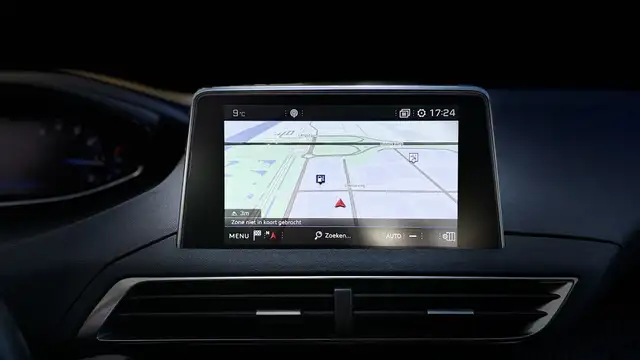 Peugeot 5008 view 16