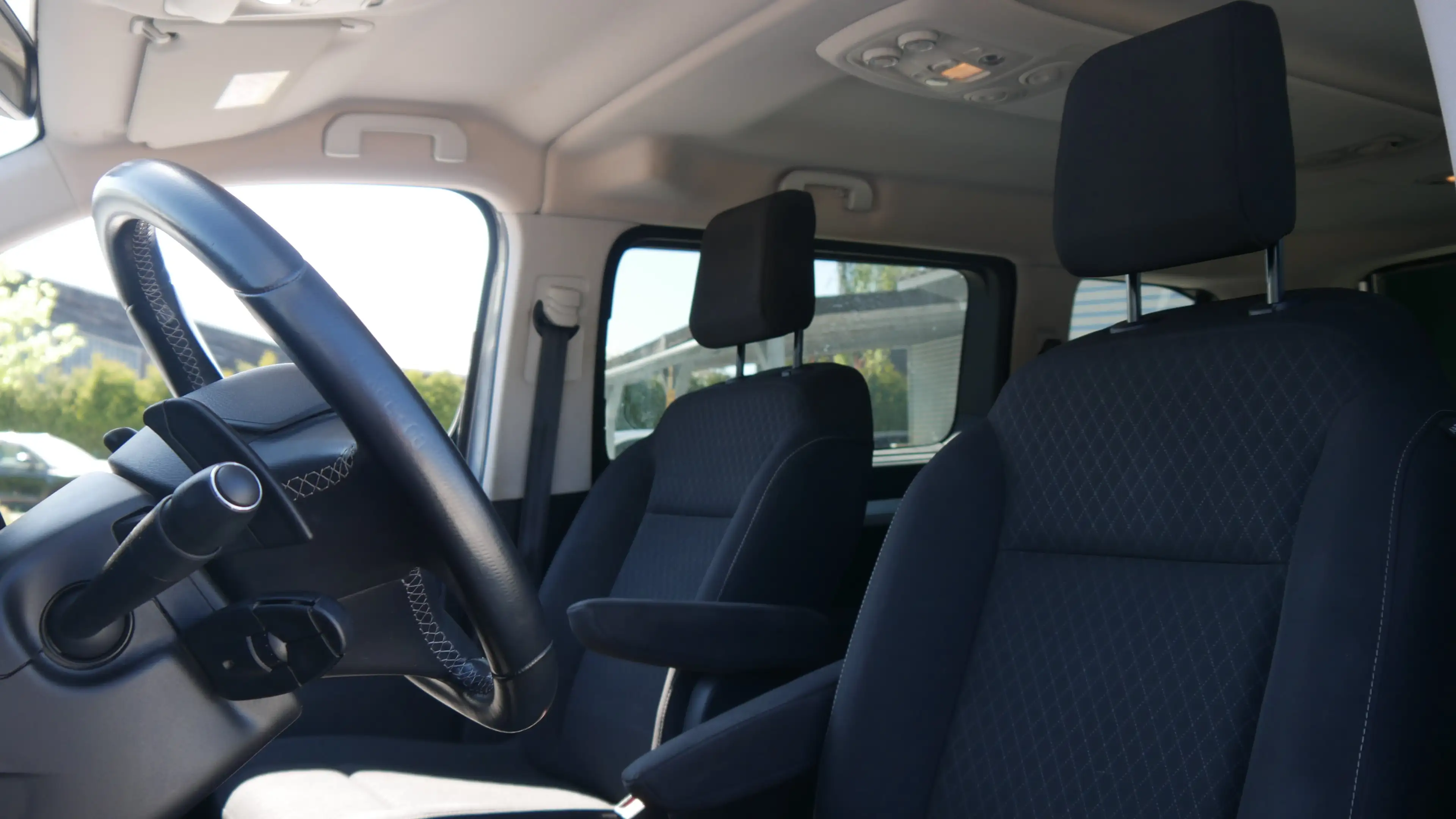 Opel Zafira Life 2.0 Euro 6 Automatik Rollstuhlrampe Tempomat Sitzh — photo 14