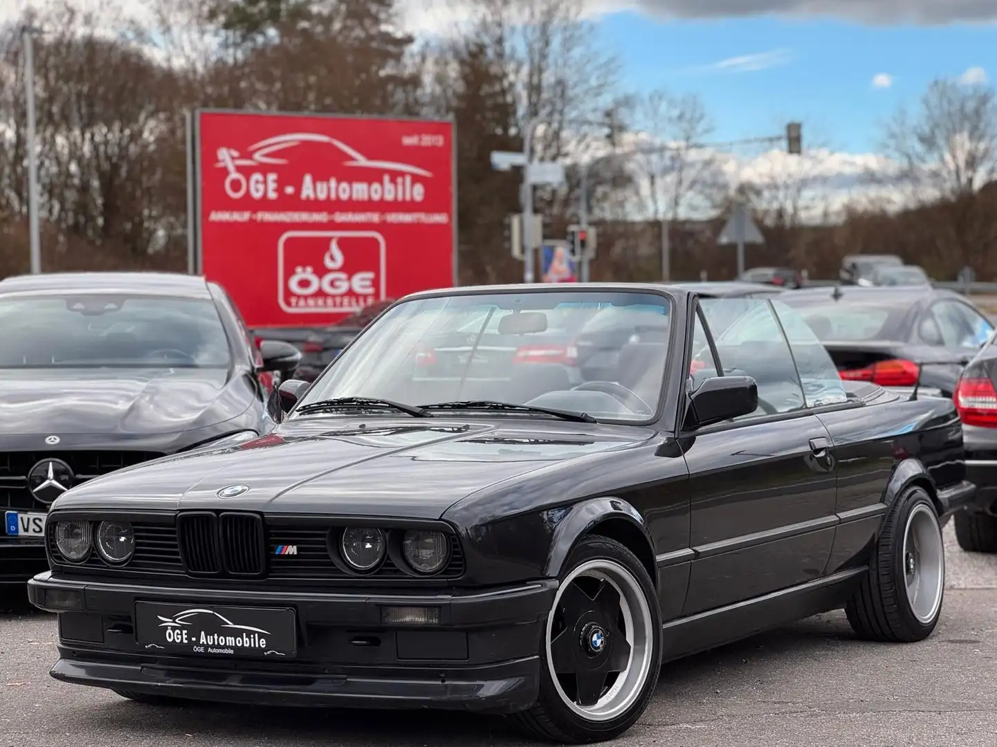BMW 320 i E30 Cabrio VFL Shadowline/Leder/Borbet A Schwarz - 1
