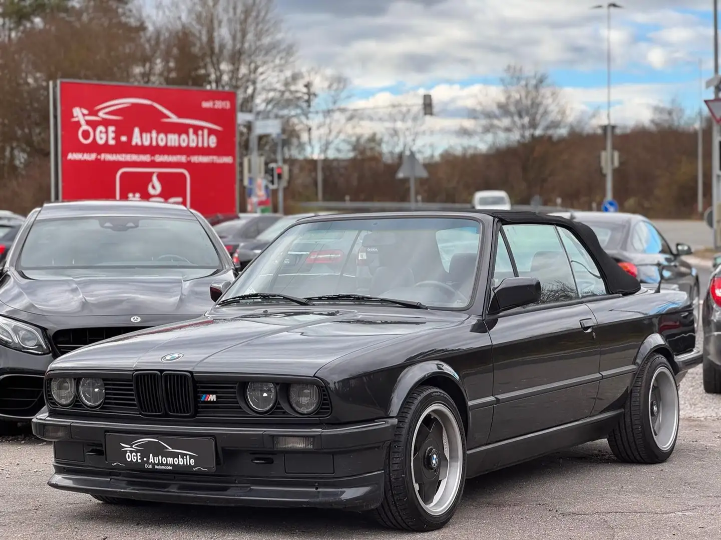 BMW 320 i E30 Cabrio VFL Shadowline/Leder/Borbet A Schwarz - 2