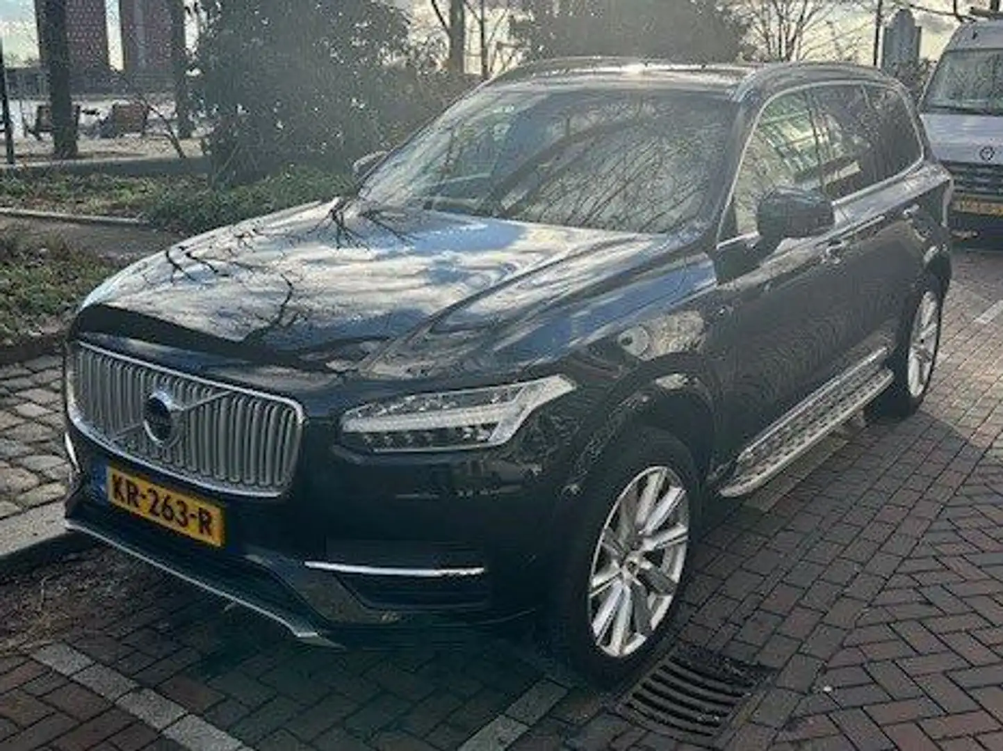 Volvo XC90 XC90 2.0 T8 AWD Inscription Fekete - 2