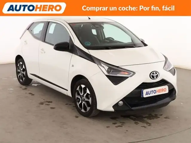 Toyota Aygo view 8