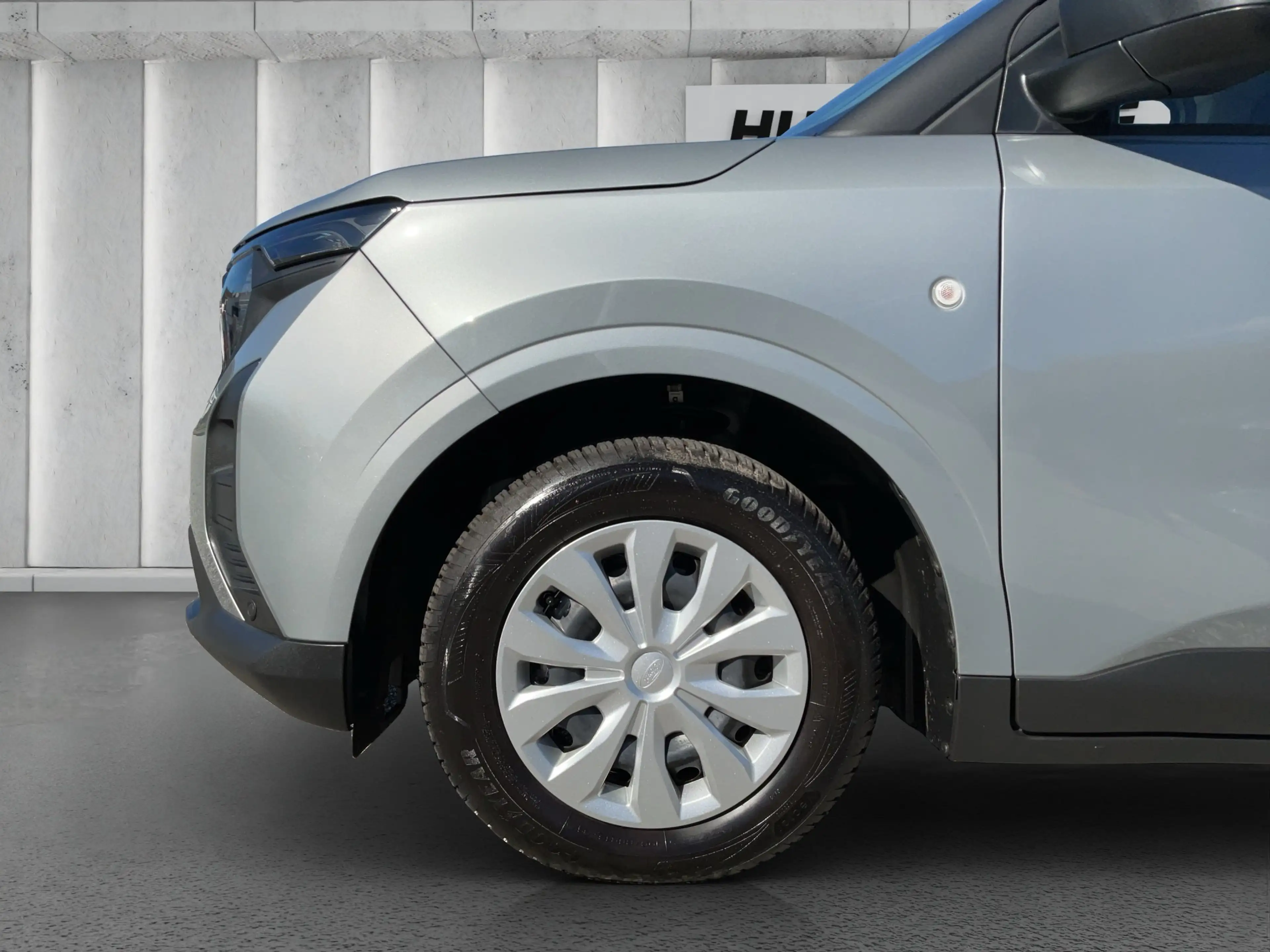 Ford Tourneo Courier Trend Aut.*AHK*NAVI*KAM*WINTER-PKT. — photo 9