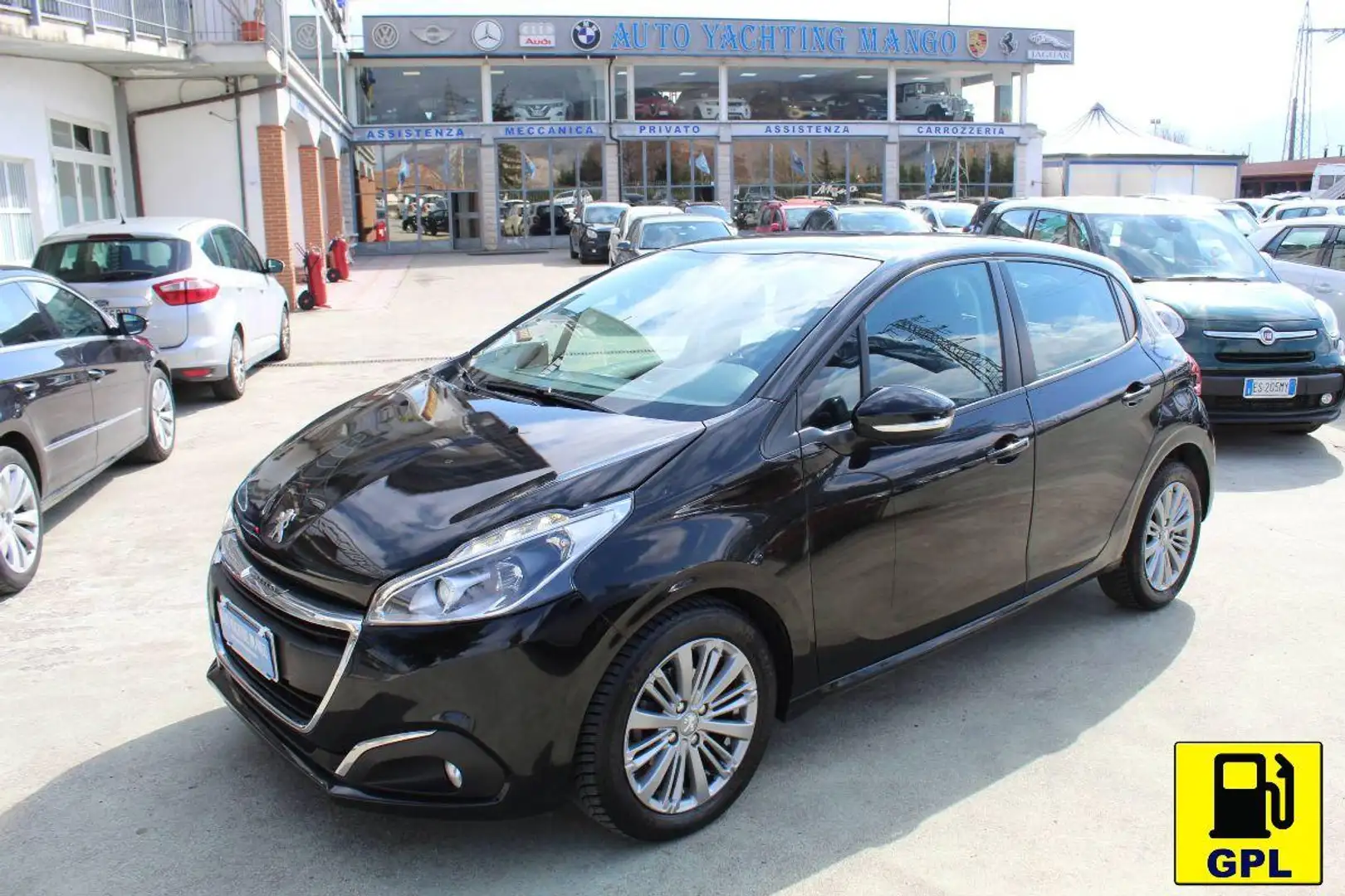 Peugeot 208 PureTech 82 5p. GPL Active Noir - 1