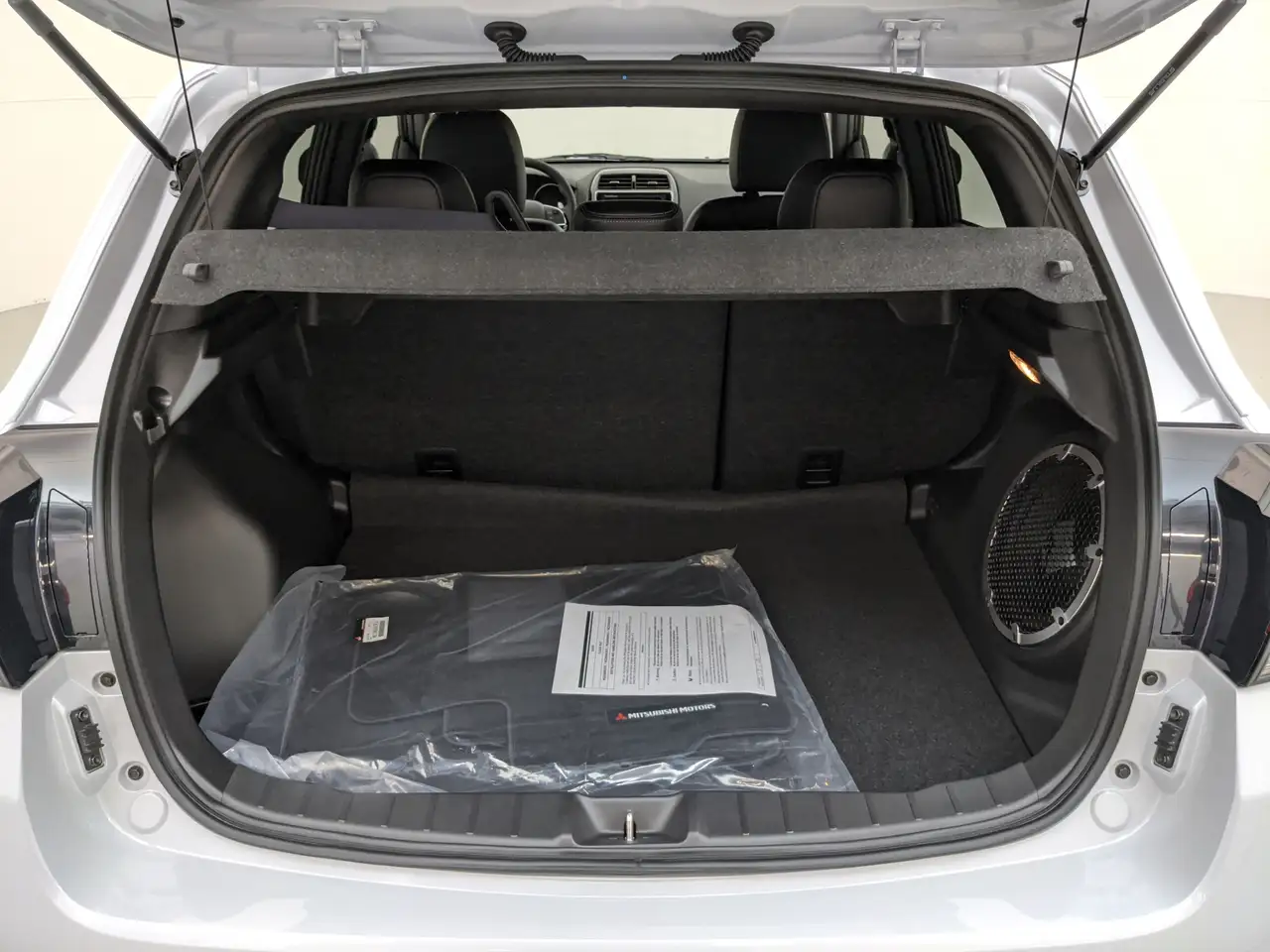 Mitsubishi RVR снимка Mitsubishi RVR