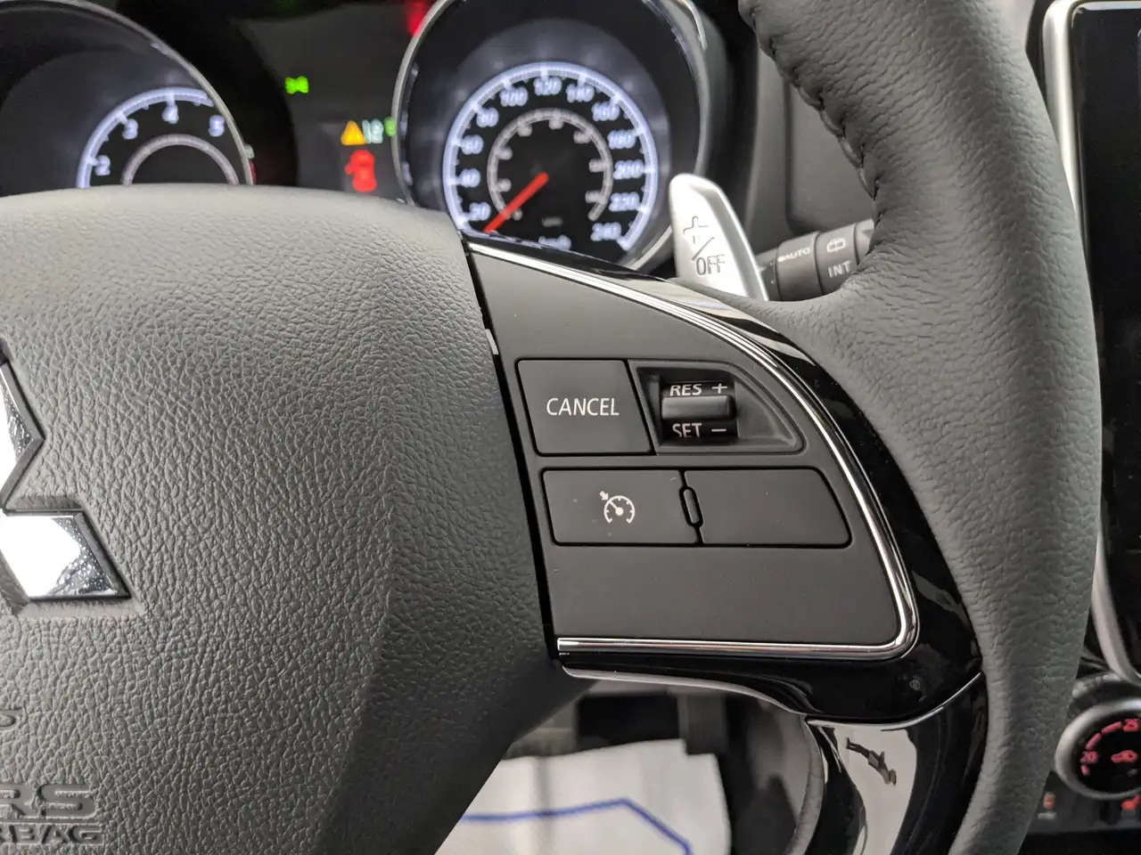 Mitsubishi RVR снимка Mitsubishi RVR