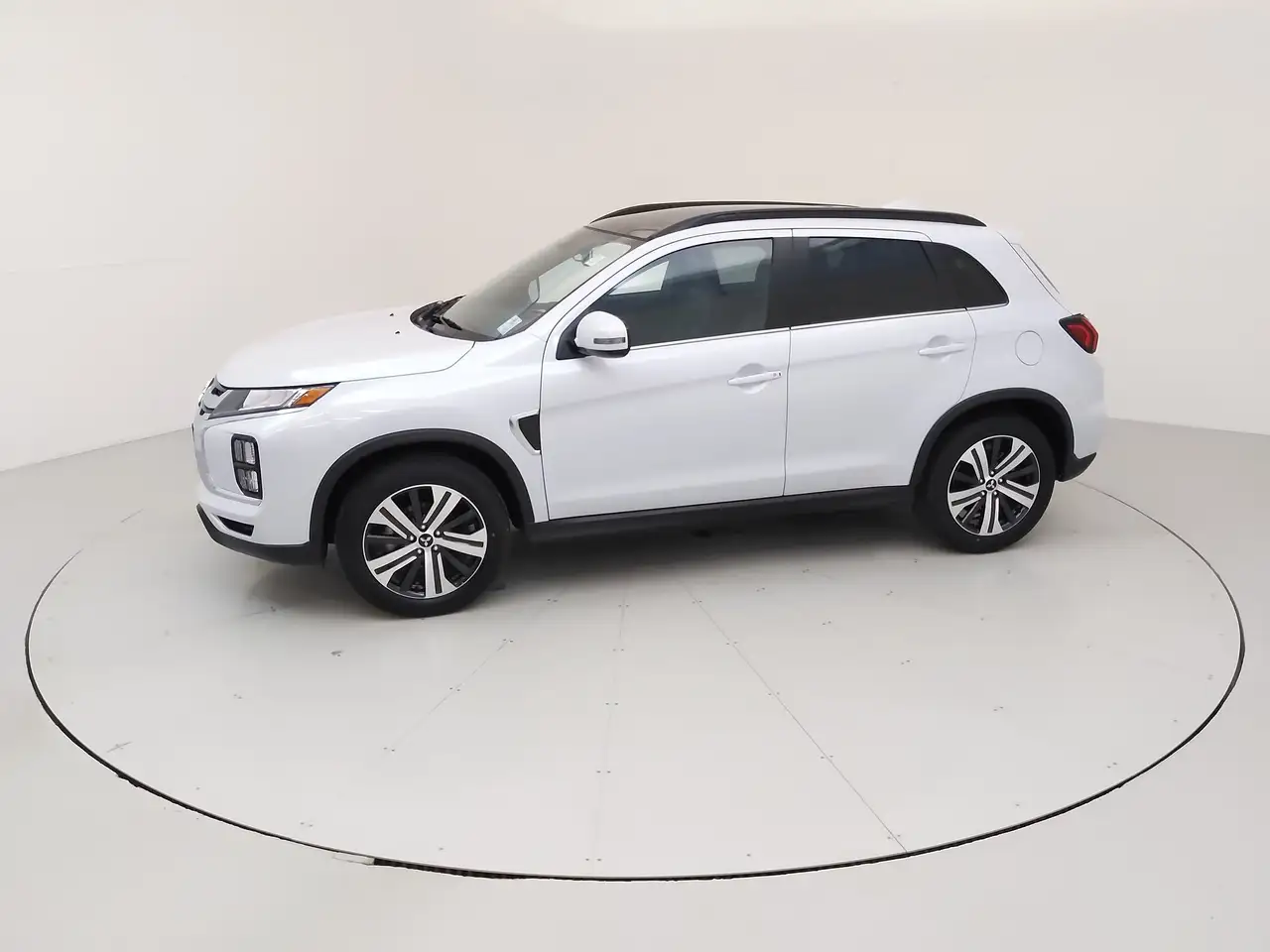Mitsubishi RVR снимка Mitsubishi RVR