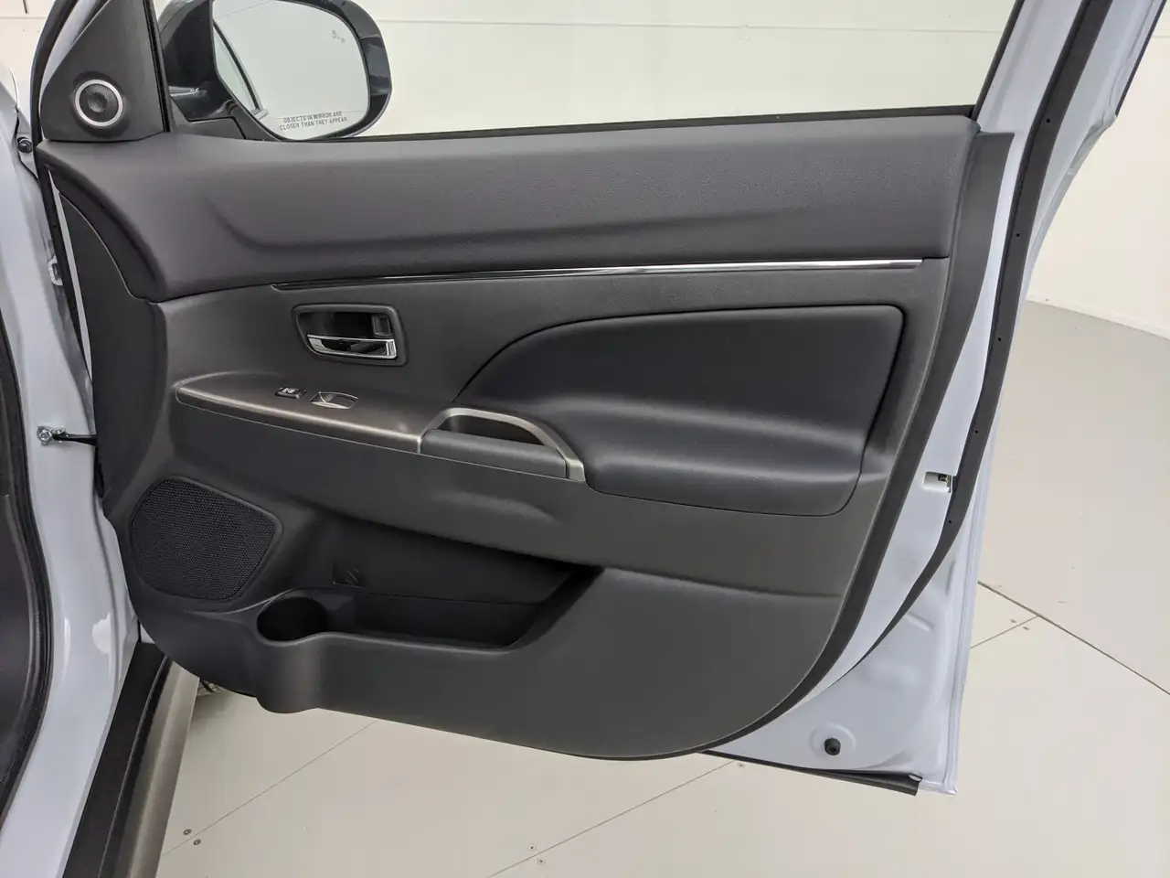 Mitsubishi RVR снимка Mitsubishi RVR
