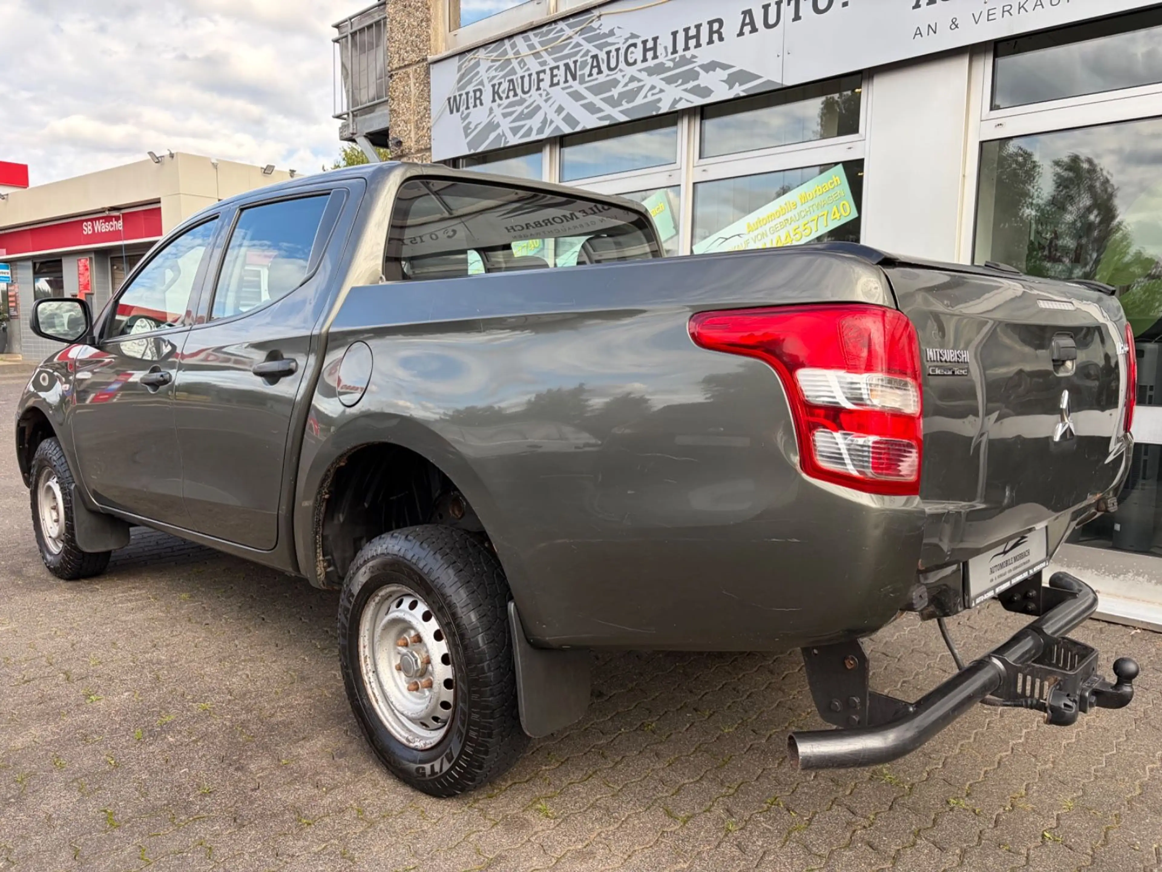 Mitsubishi L200 Doppelkabine 4WD*KLIMA*TÜV08/28*1HAND*AHK* — photo 7