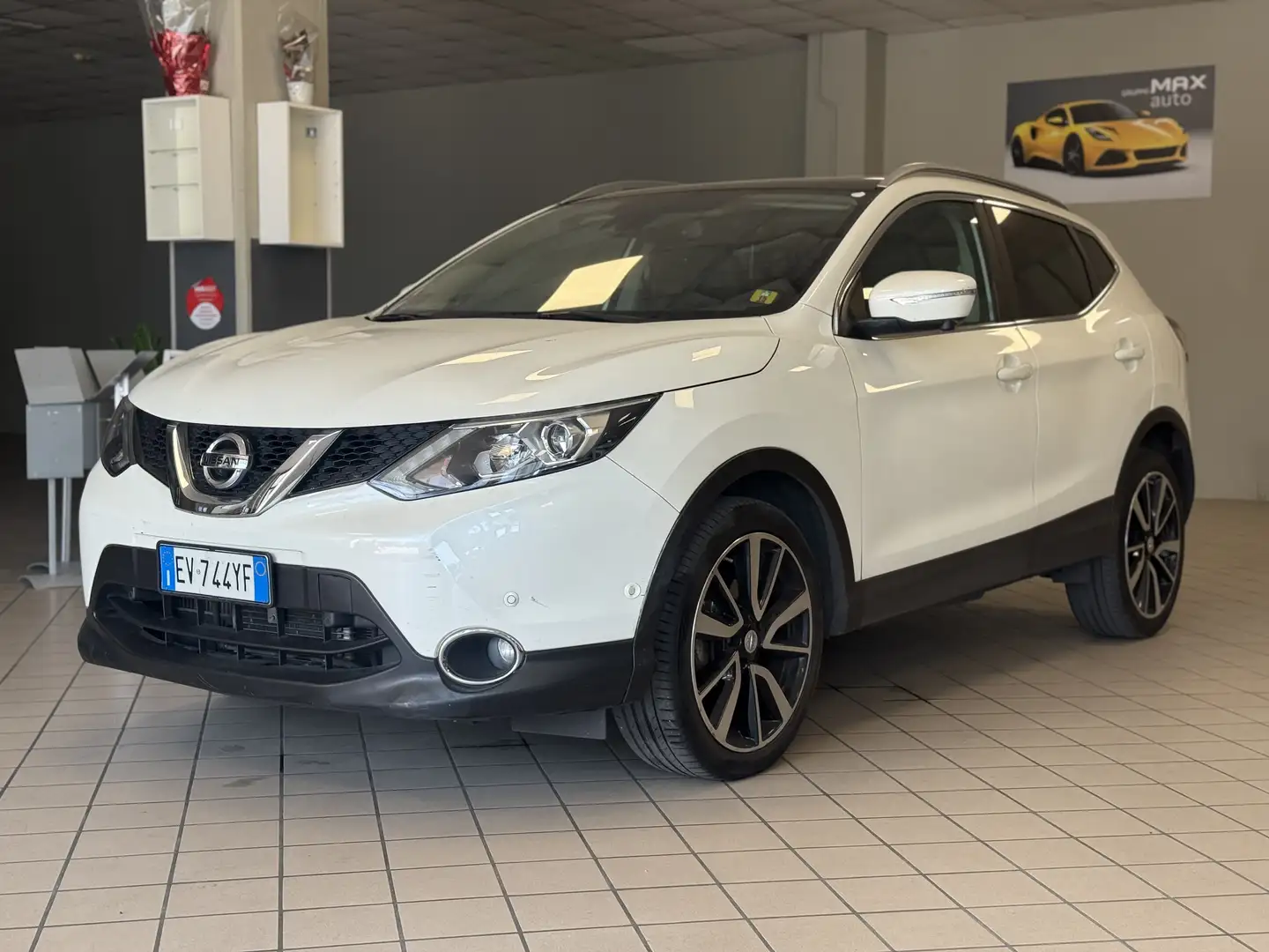 Nissan Qashqai 1.6 dci Tekna 2wd 130cv xtronic - 1