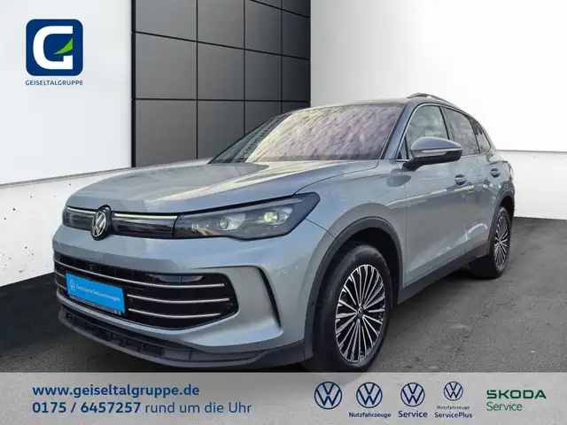 Volkswagen Tiguan 1.5 eTSI Elegance *DSG*MATRIX*STANDH*AHK*PANO*REAR VIEW*EASY OP