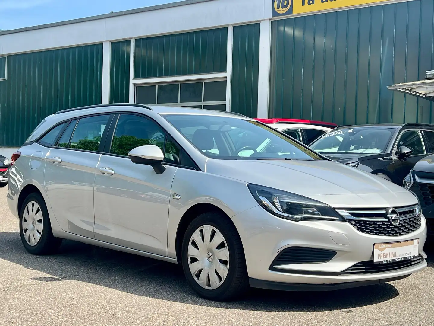 Opel Astra K ST 1.6 CDTI,S&LHZ,PDC,KLIMA,NAVI,AHK Silber - 2