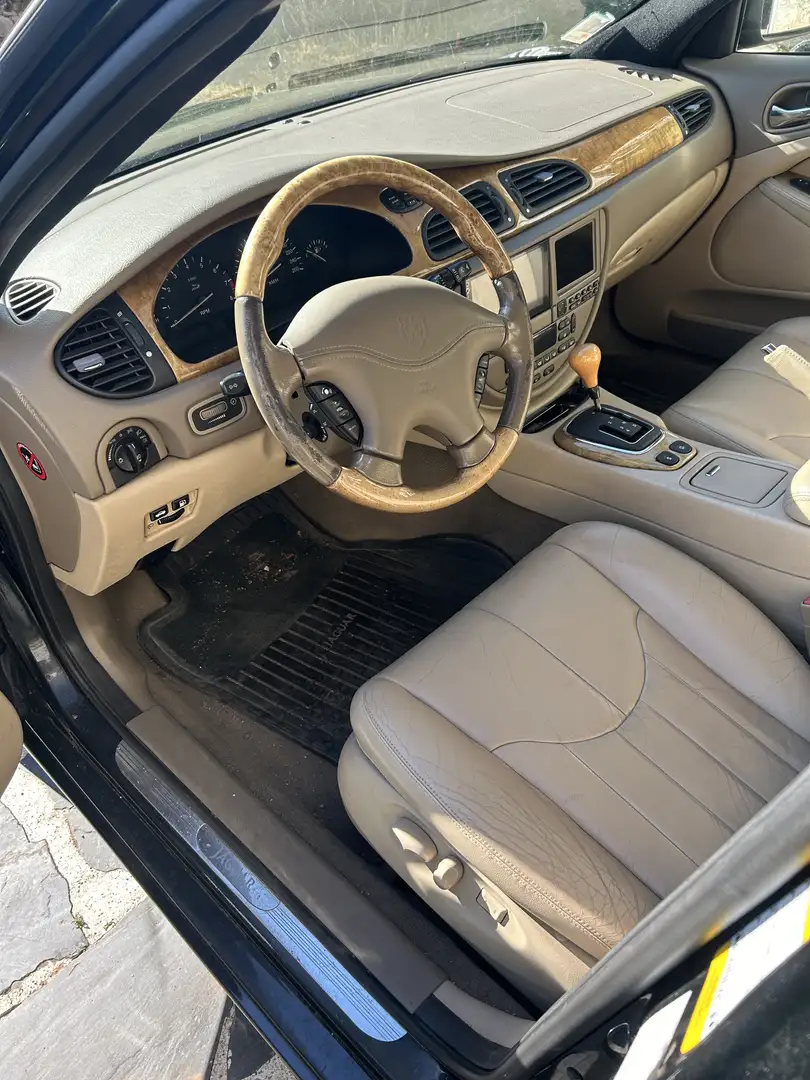 Jaguar S-Type toutes options Schwarz - 1