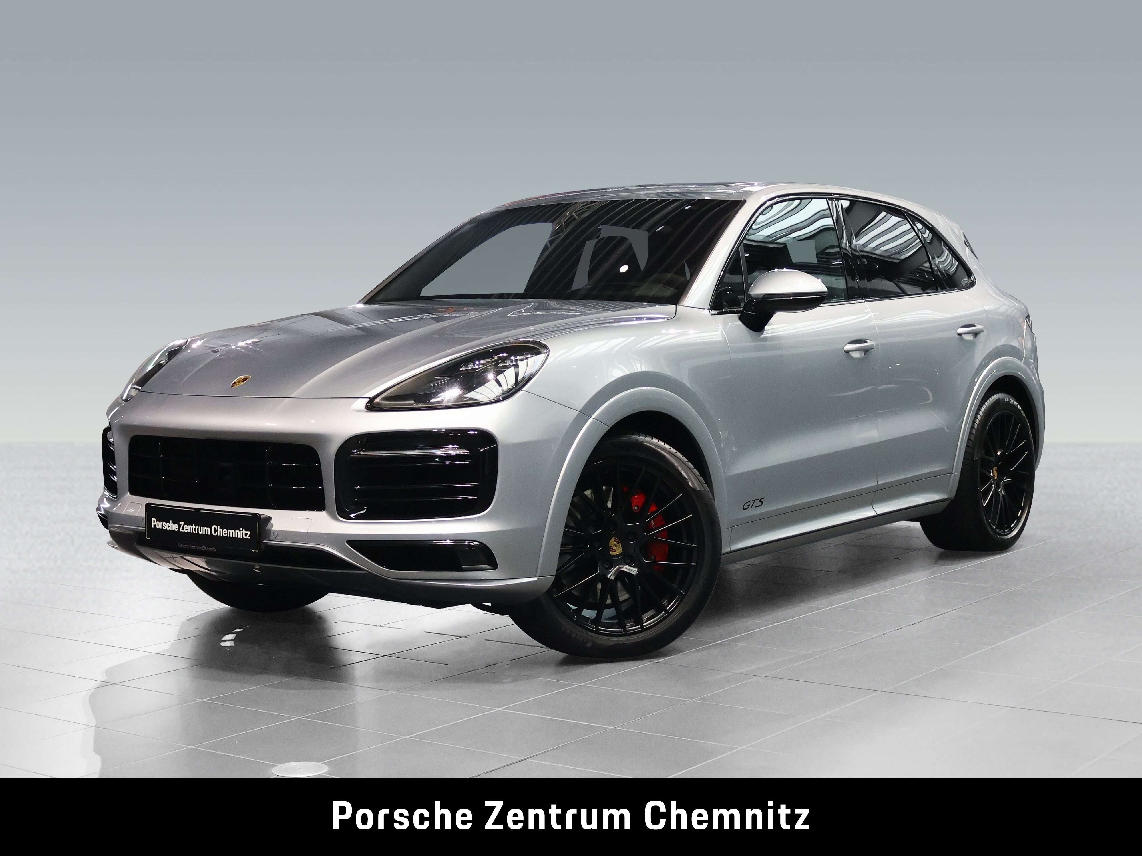 Second hand Porsche Cayenne 