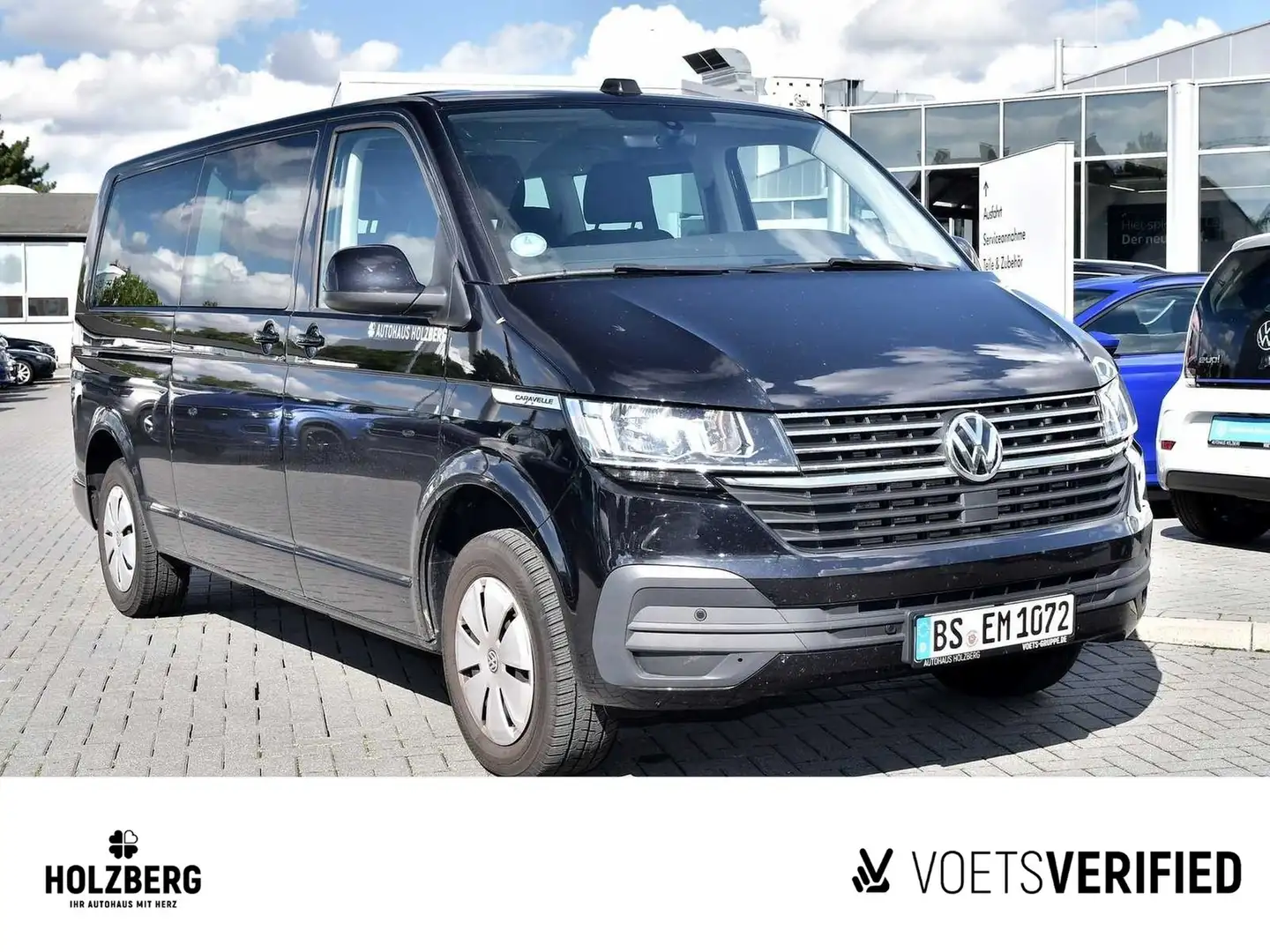 Volkswagen T6 Caravelle 2.0 TDI LR Comfort 9SITZE+NAVI+AHK Negro - 2