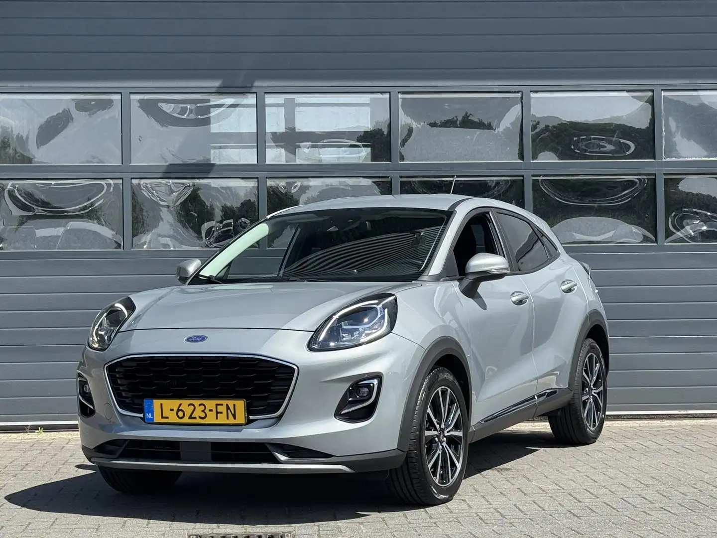 Ford Puma 1.0 ECOBOOST TITANIUM I AUTOMAAT I APPLE CARPLAY I Grigio - 1
