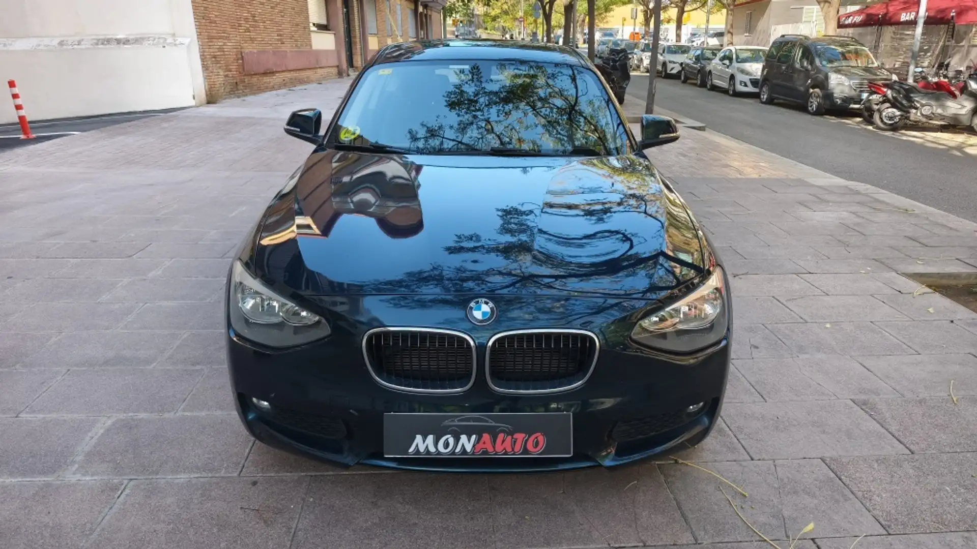 BMW 116 116d Azul - 2
