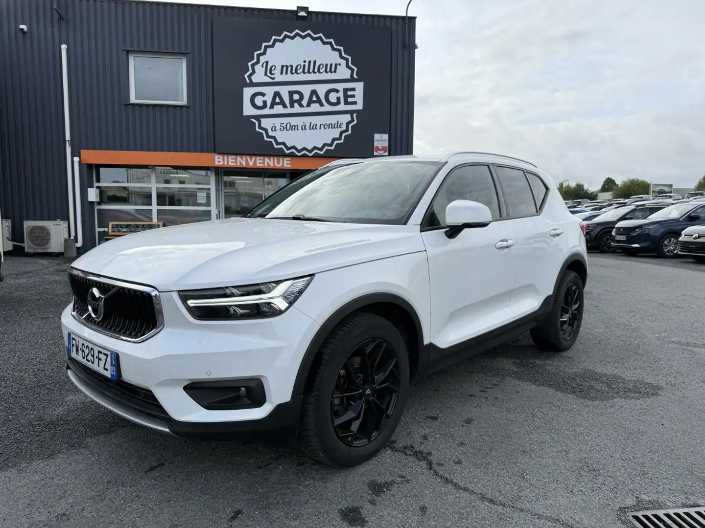 Volvo XC40 T3 - 163  Momentum Blanc - 1