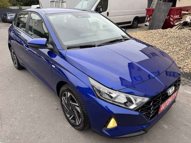 Hyundai i20 Select Mild-Hybrid/Temp./SHZ/LHZ/PDC/Klima/Alu/USB