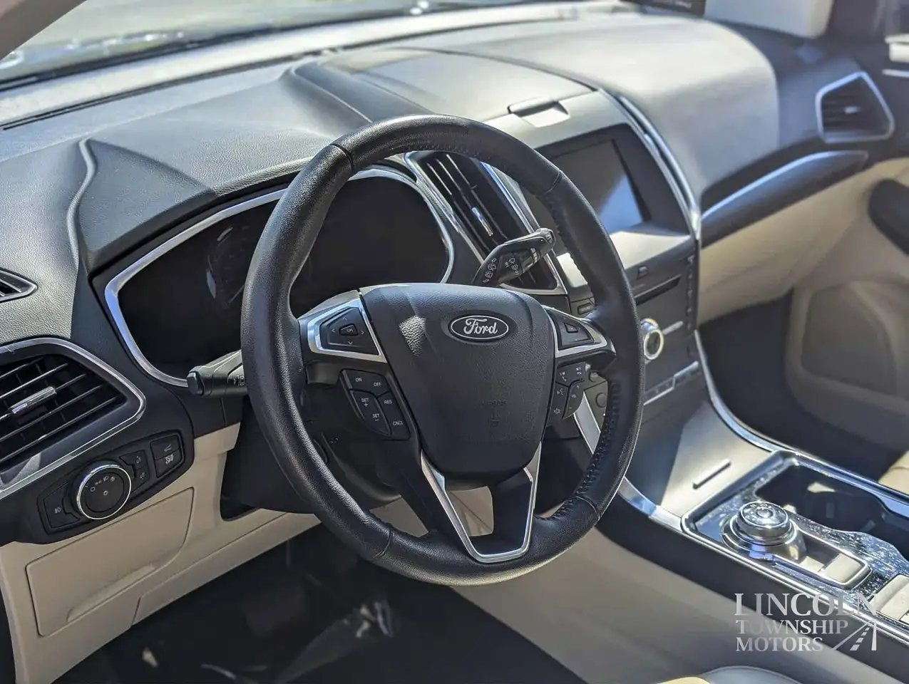 Ford Edge снимка Ford Edge