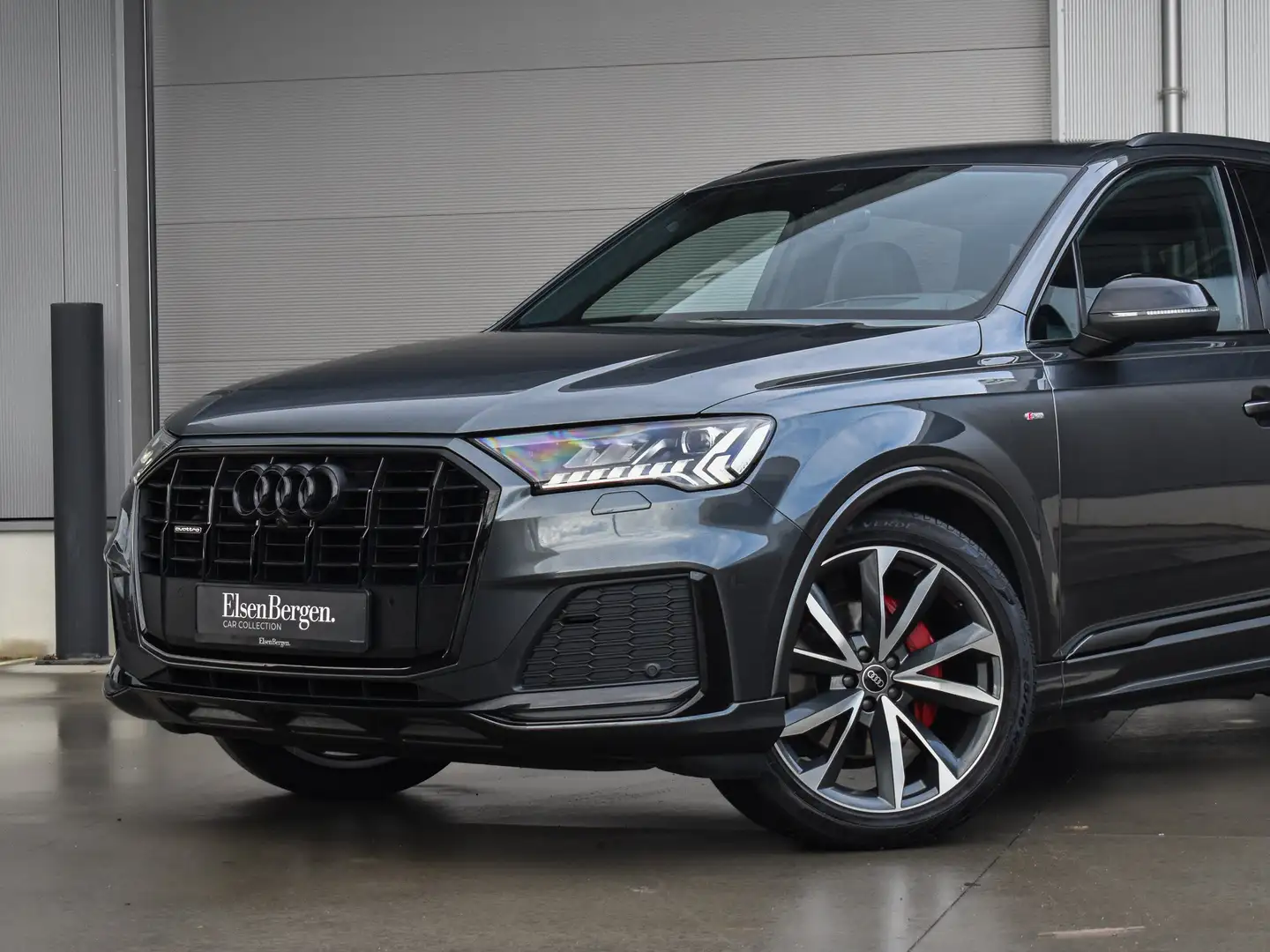 Audi Q7 50 TDI / COMPETITION PLUS / S-LINE / CARBON Grijs - 2
