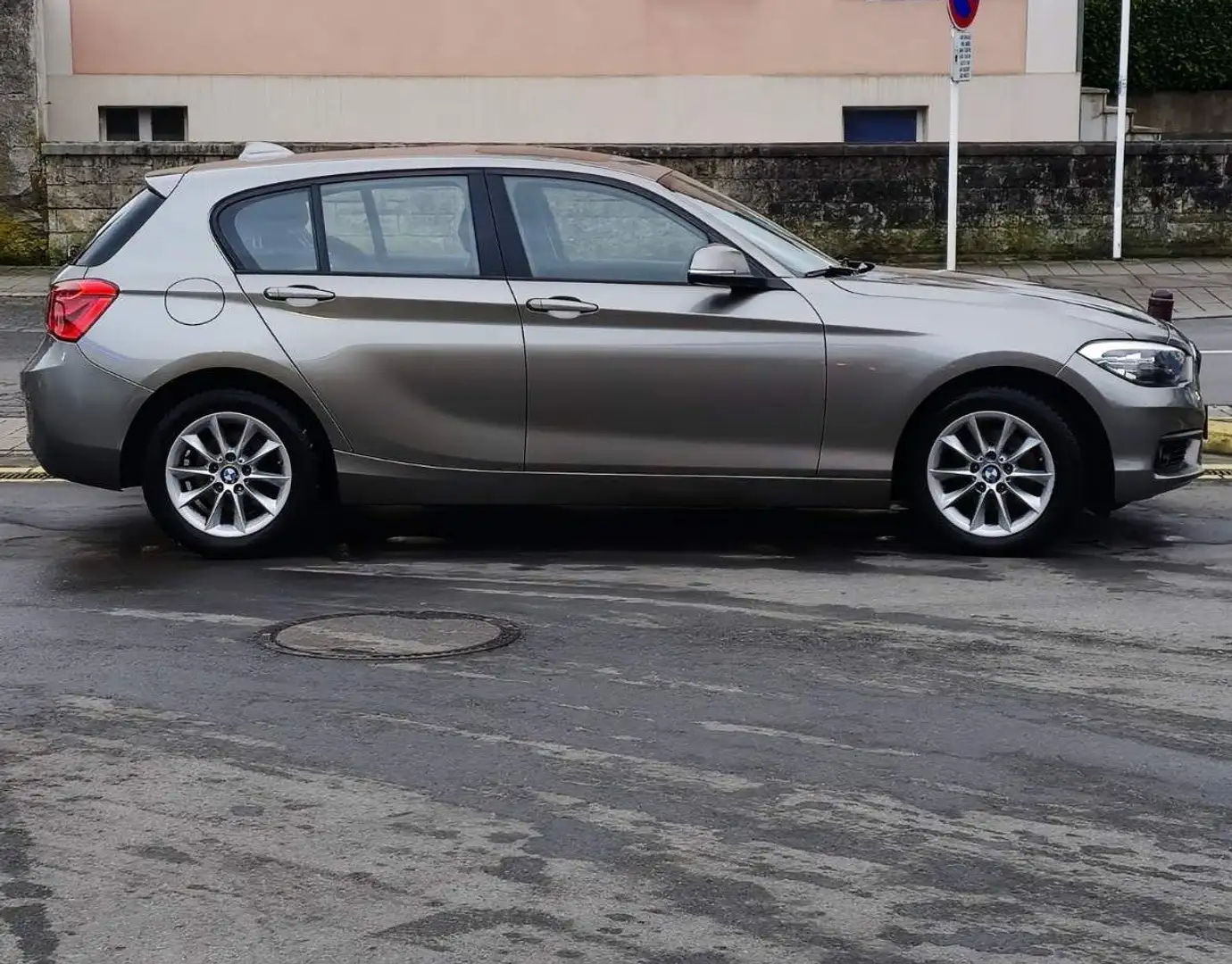 BMW 118 118d Aut. Argent - 1
