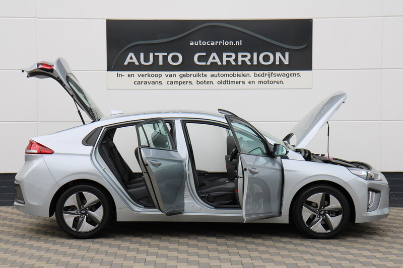 Hyundai IONIQ 1.6 GDi i-Motion - Plus CarPlay Camera ACC !! — photo 3
