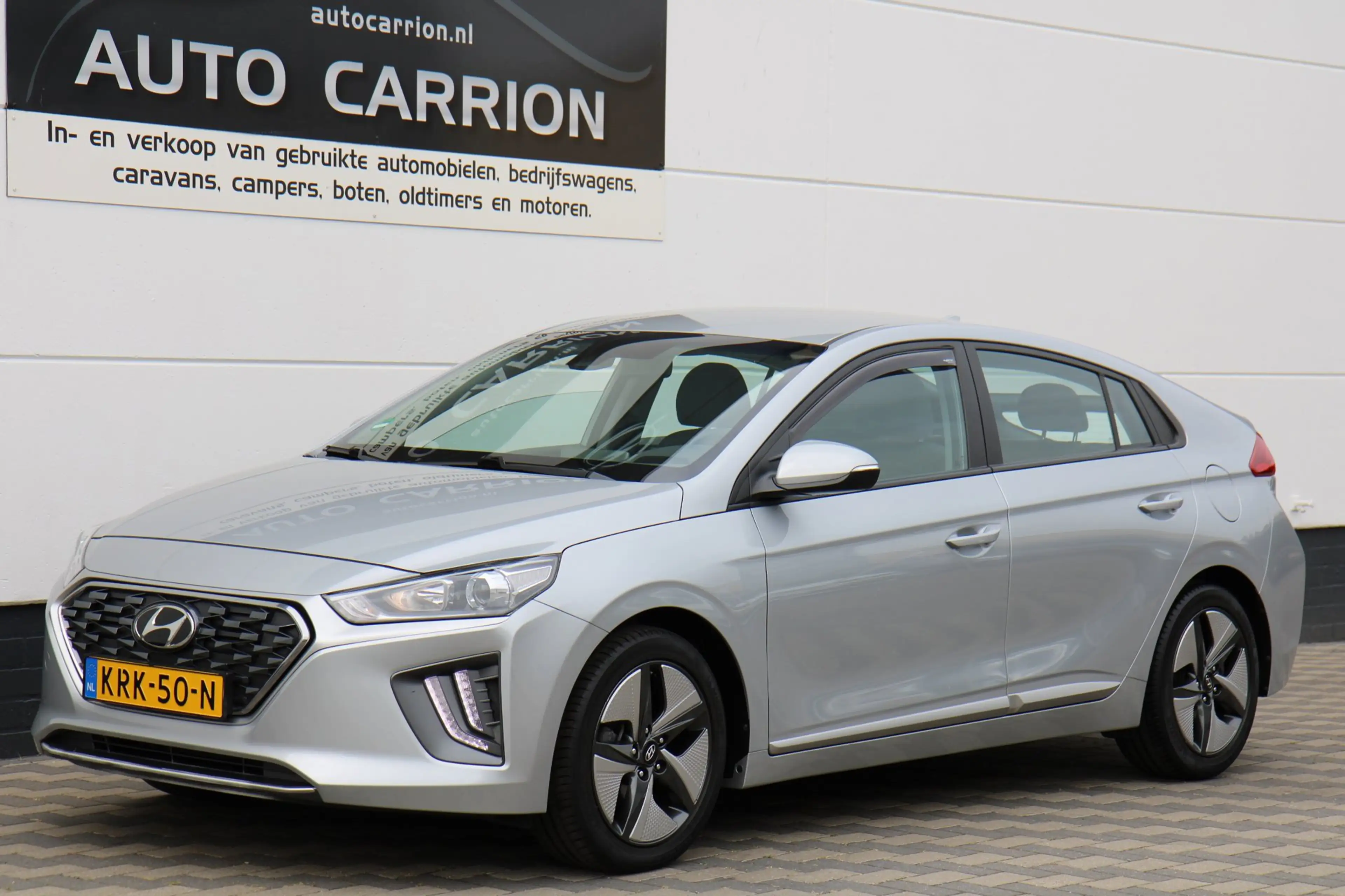 Hyundai IONIQ 1.6 GDi i-Motion - Plus CarPlay Camera ACC !! — photo 6
