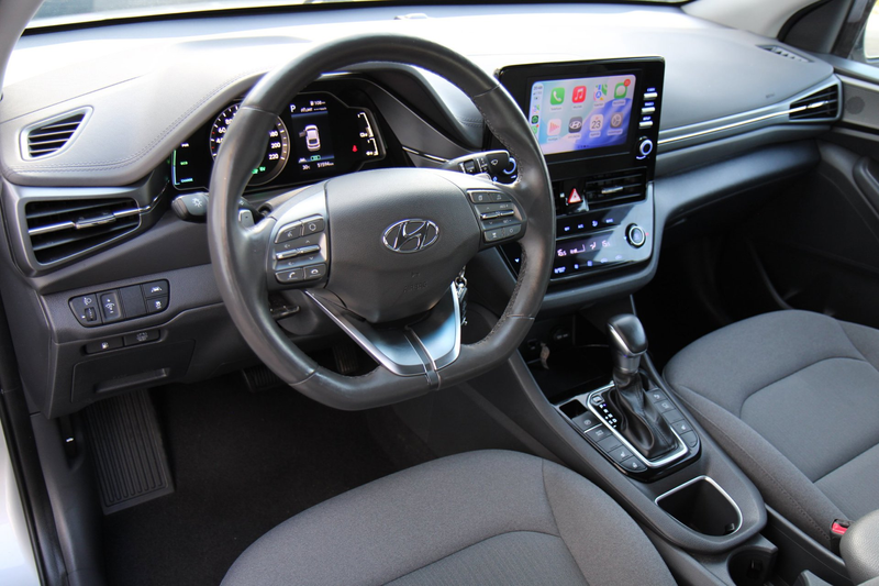Hyundai IONIQ 1.6 GDi i-Motion - Plus CarPlay Camera ACC !! — photo 20