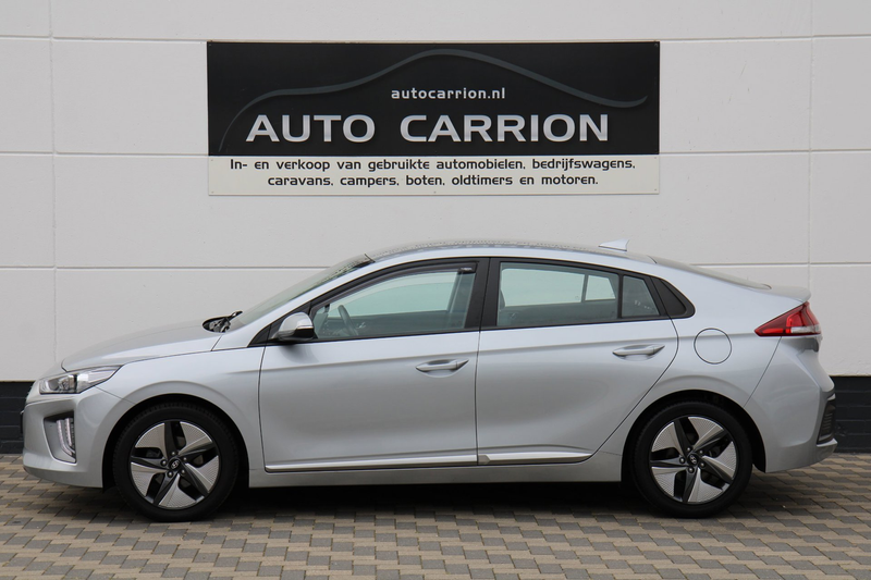 Hyundai IONIQ 1.6 GDi i-Motion - Plus CarPlay Camera ACC !! — photo 4