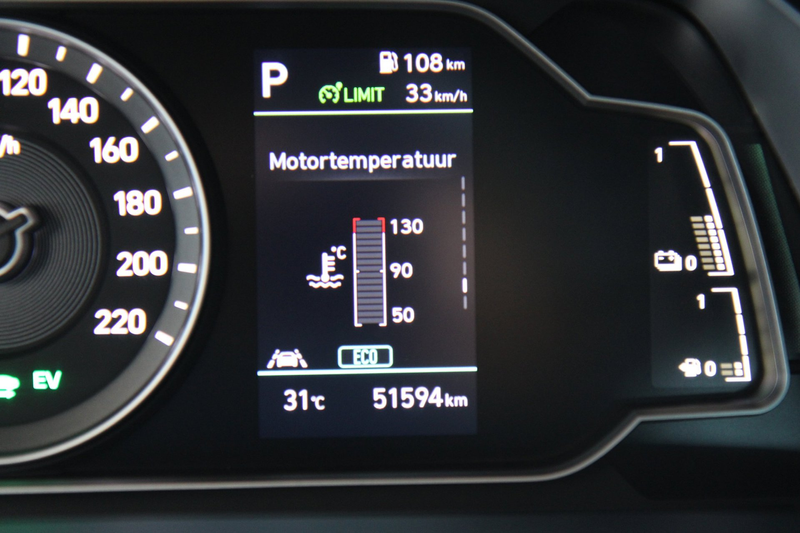 Hyundai IONIQ 1.6 GDi i-Motion - Plus CarPlay Camera ACC !! — photo 18