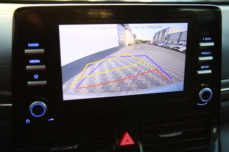 Hyundai IONIQ 1.6 GDi i-Motion - Plus CarPlay Camera ACC !! — photo 31