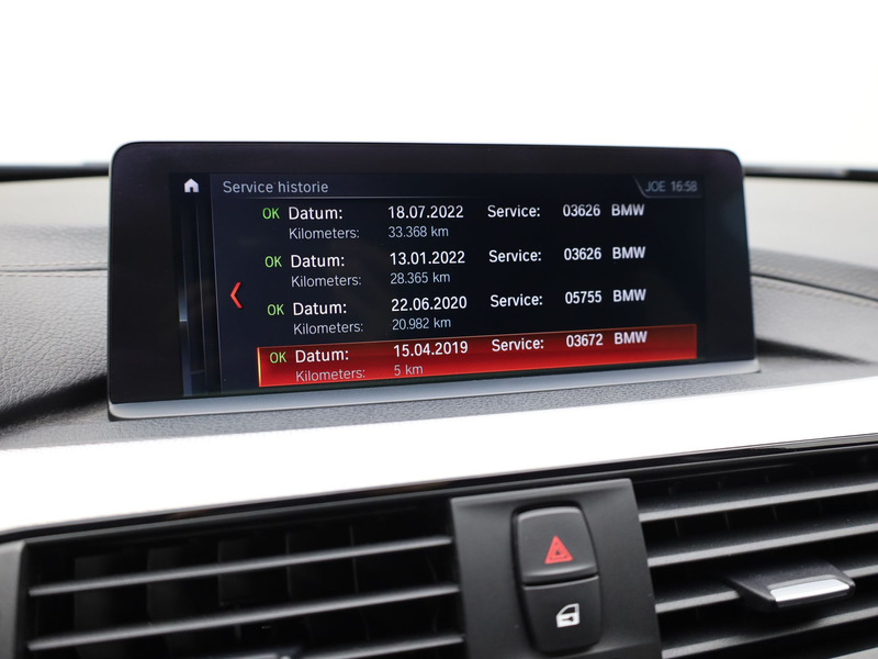 BMW 318 3-serie Touring 318i M Sport Edition | Head Up | E — photo 12
