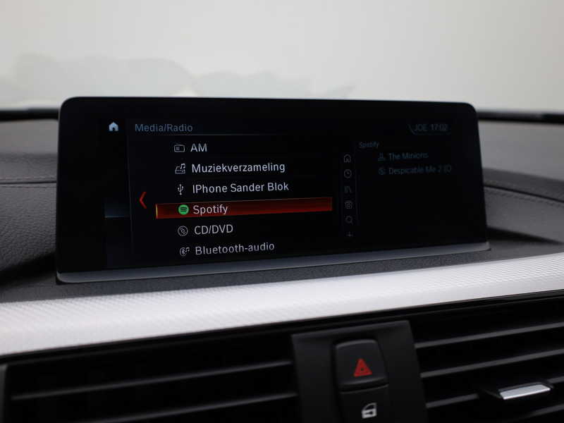 BMW 318 3-serie Touring 318i M Sport Edition | Head Up | E — photo 11