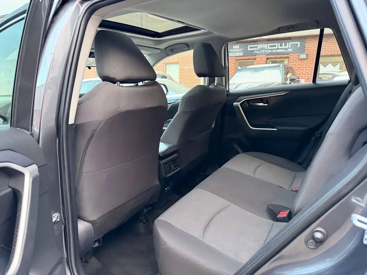 Toyota RAV 4 снимка Toyota RAV 4