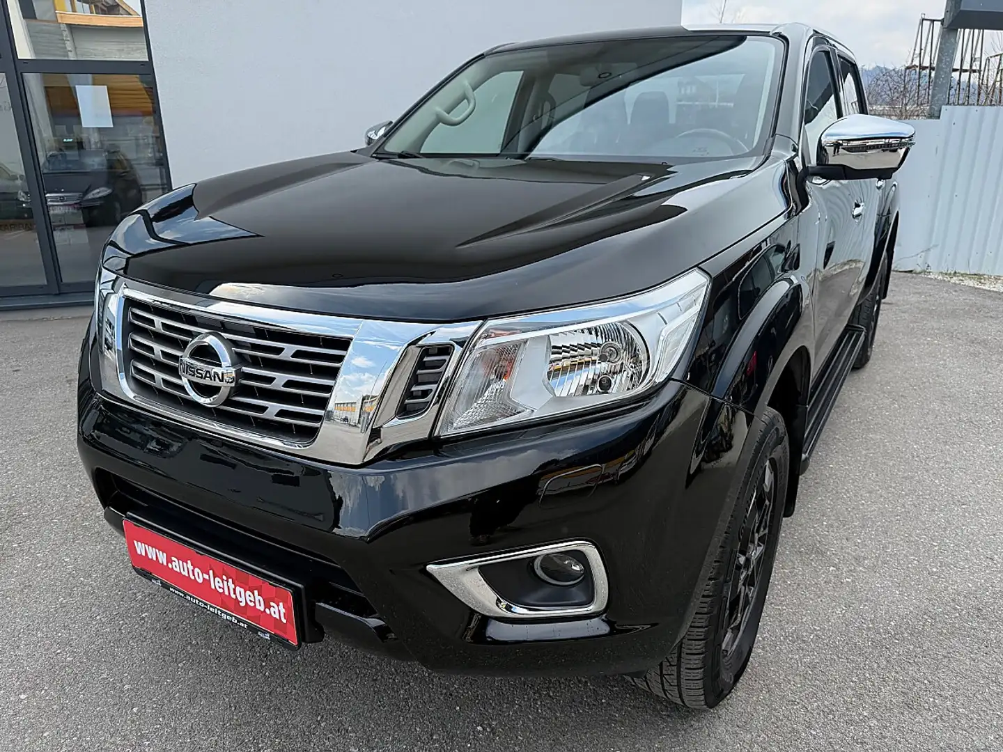 Nissan Navara Navara N-Connecta Schwarz - 1