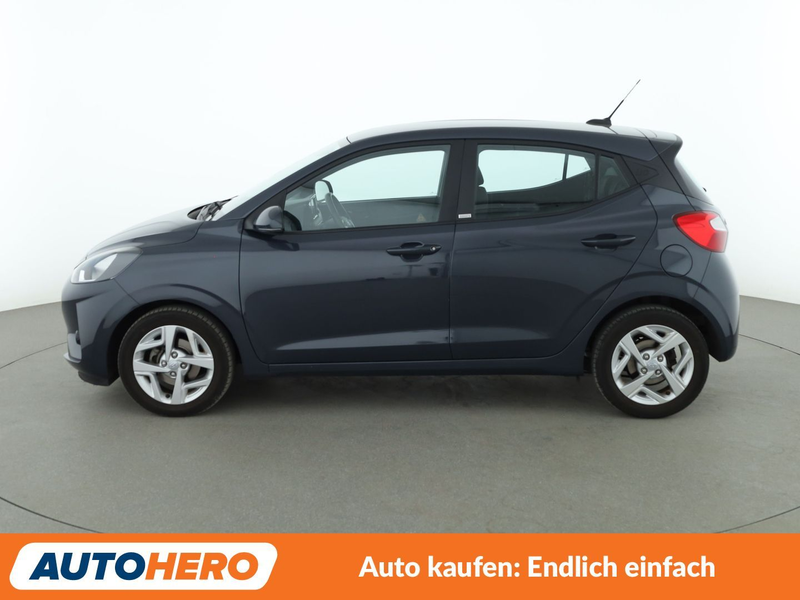 Hyundai i10 1.0 Trend*NAVI*SPUR*CAM*PDC*SHZ*KLIMA*TEMPO* — photo 3