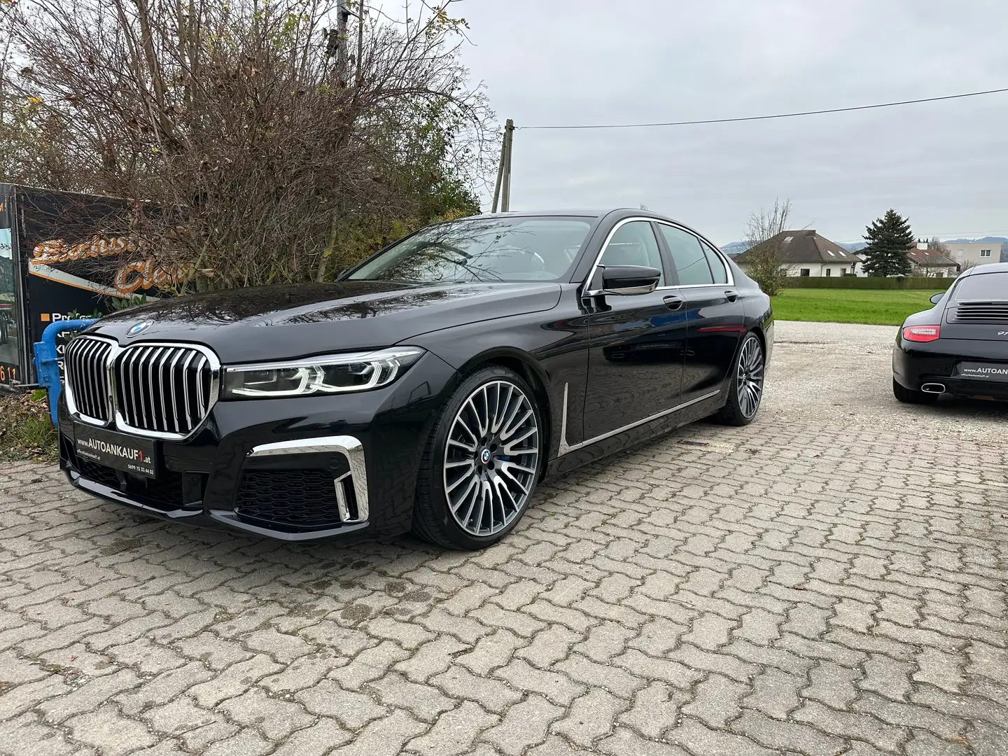 BMW 730 730d xDrive LCI M-PAKET SOFT CLOSE-HEAD UP-21Zoll Schwarz - 2